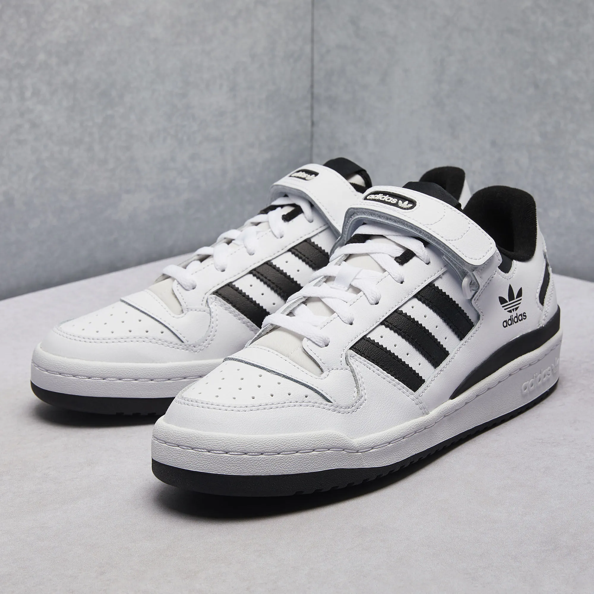 adidas Forum Low Shoes