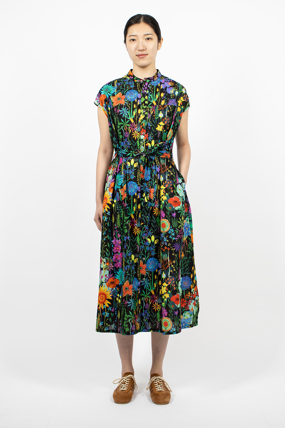 Banded Collar Dress Black/Floral