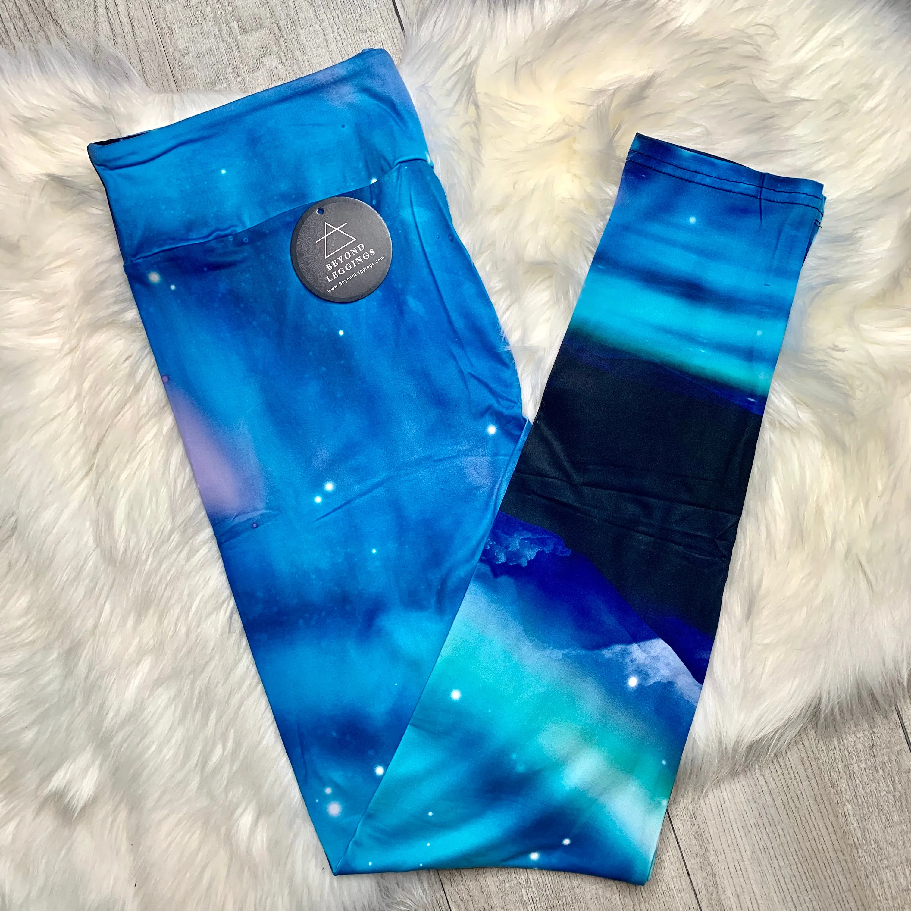 Blue Northern Light Soft Leggings