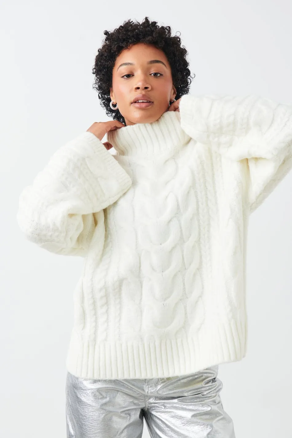 Cable knitted sweater