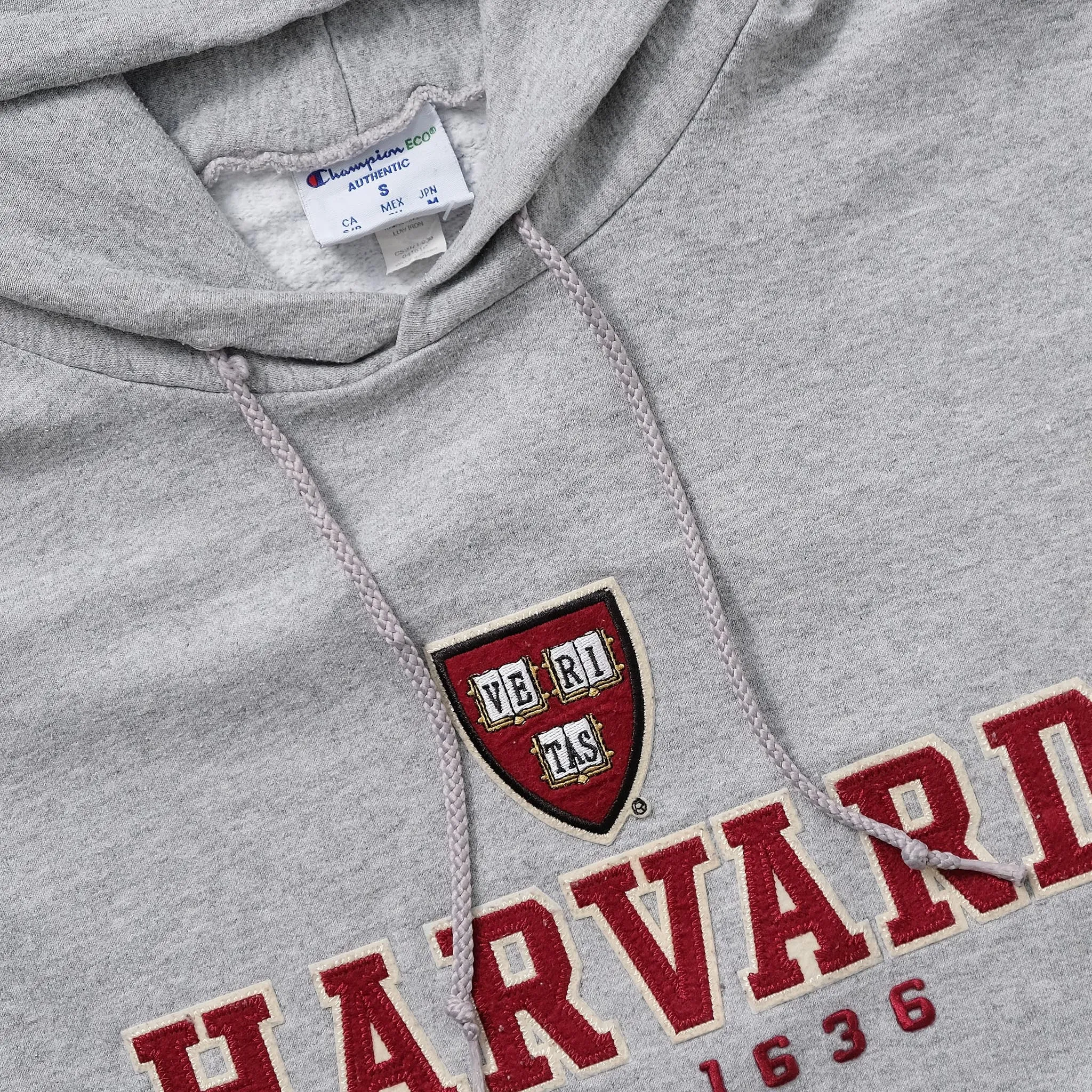 Champion Harvard Hoody Small