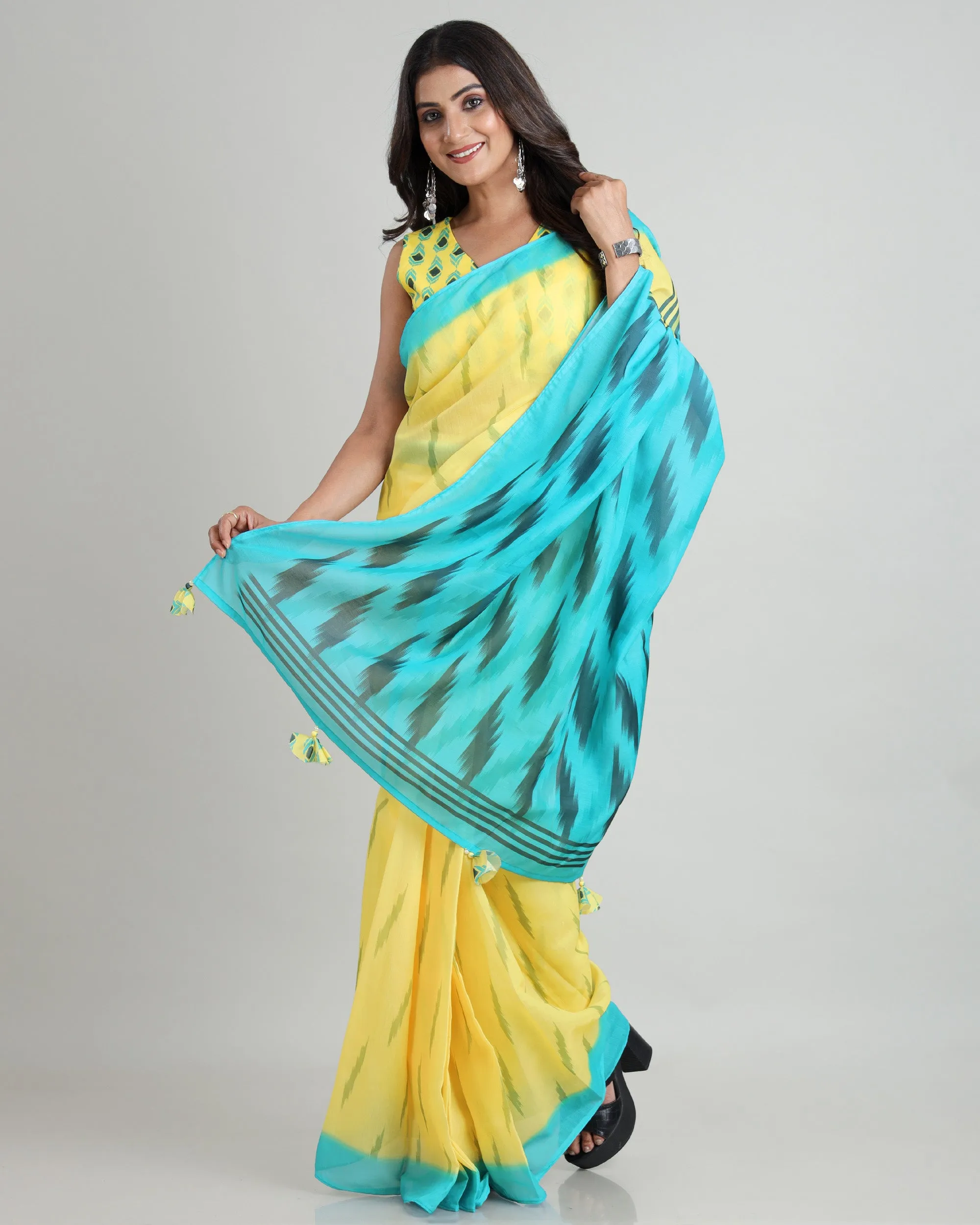 Dress to Impress, Made Easy: The Pre-Draped Ikat Print Saree