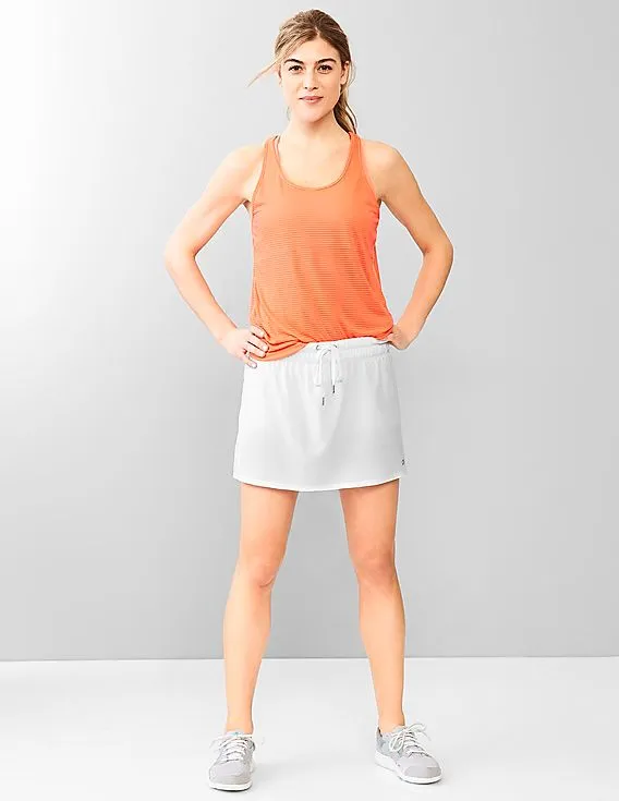 GAP Women White GapFit Pleated Tennis Skort