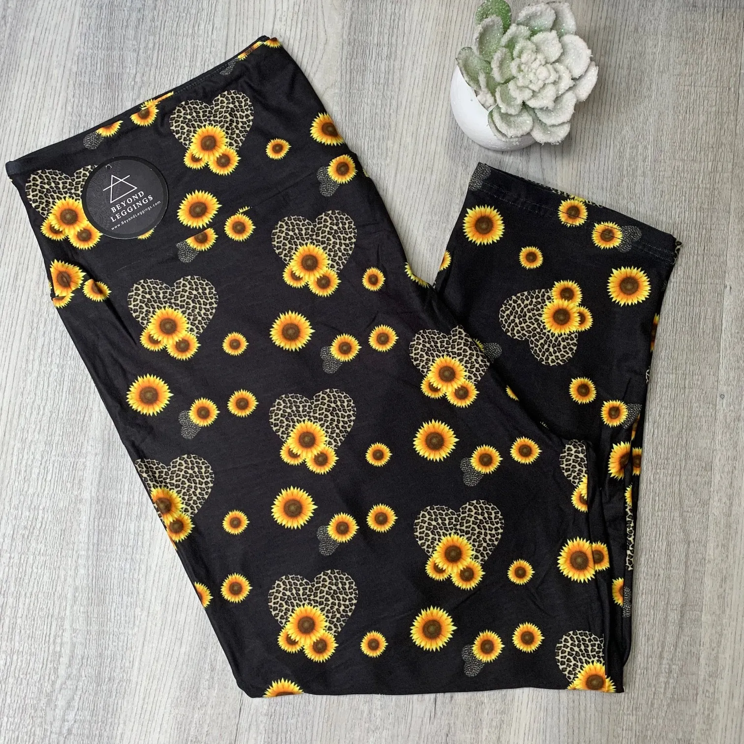 Leopard Hearts & Sunflowers Capri Soft Leggings