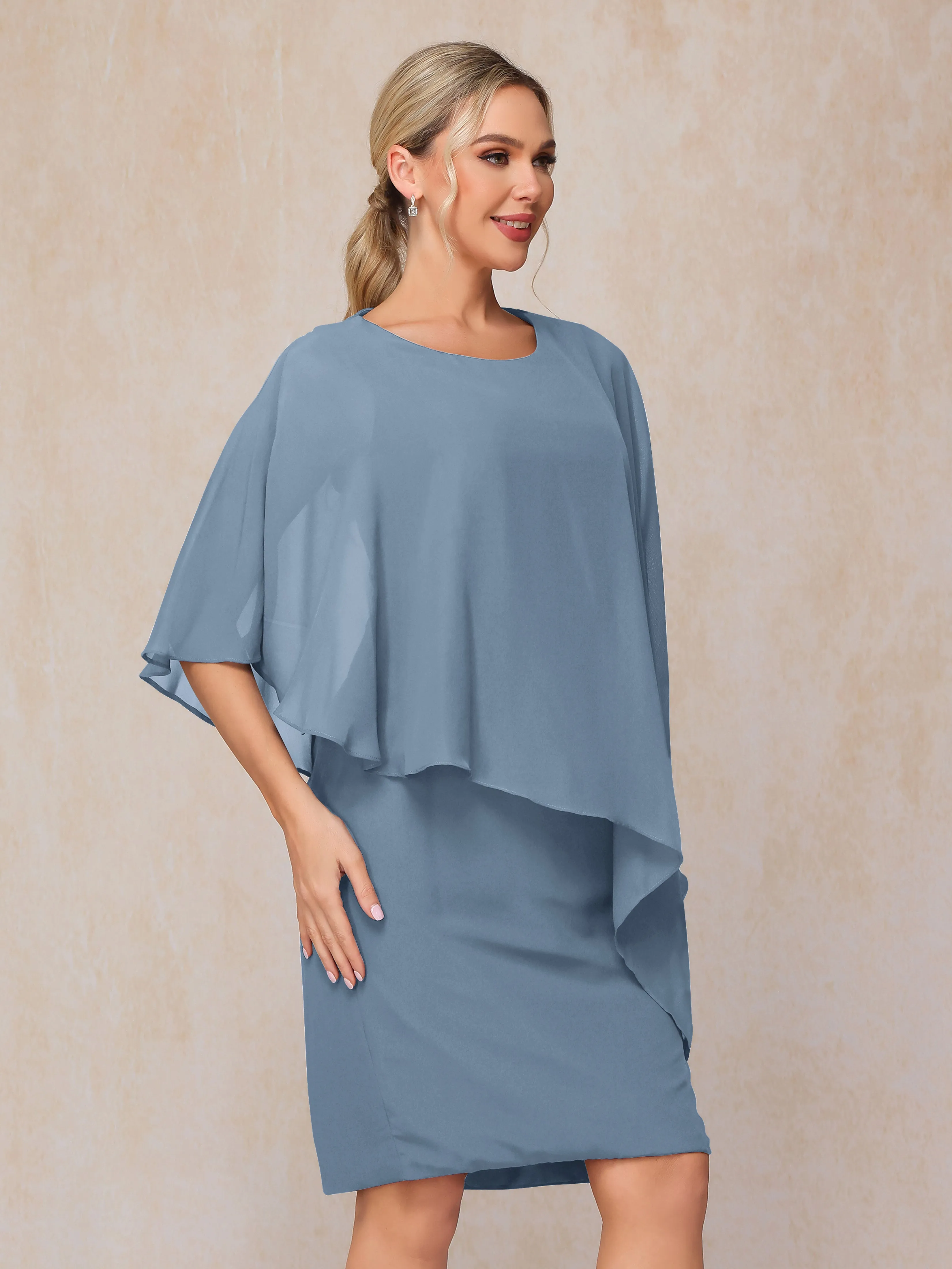 Manches asymétriques Col bateau Mousseline Robe Mère de la Mariée avec cape