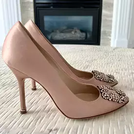 Manolo Blahnik Hangisi Heels